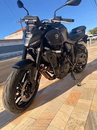 YAMAHA MT-07 CONNECTED ABS YAMAHA MT-07 CONNECTED ABS
